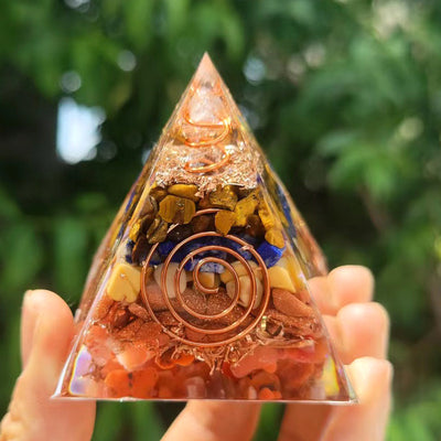 Eastern Mystiques Crystal Ball Pyramid5.6Centimeter Crystal Crushed Stone Epoxy Resin Home Handmade Ornament1