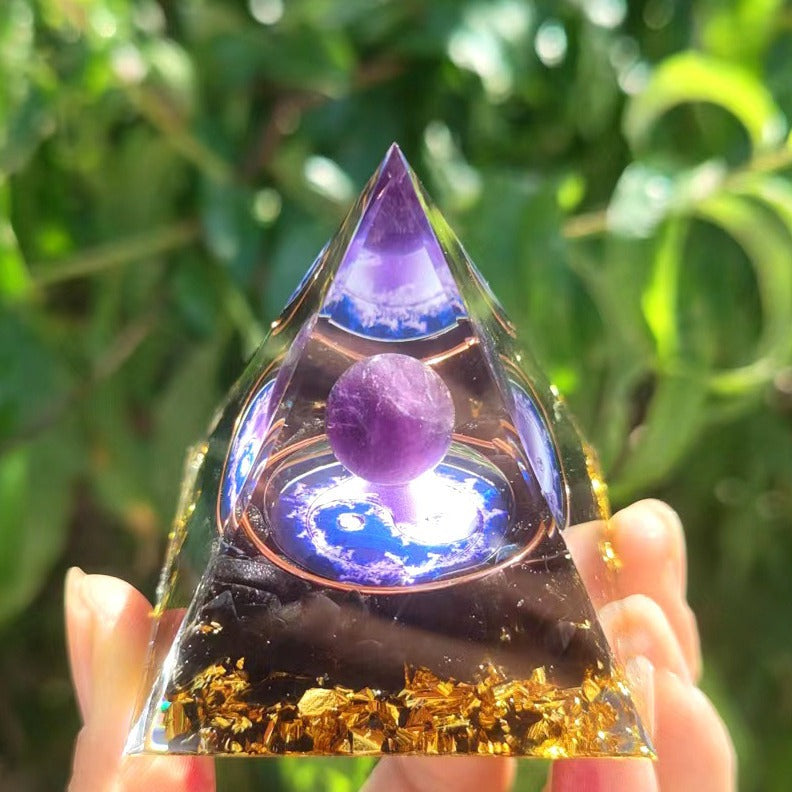 Eastern Mystiques Crystal Ball Pyramid5.6Centimeter Crystal Crushed Stone Epoxy Resin Home Handmade Ornament1
