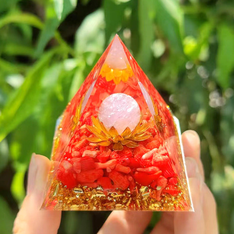 Eastern Mystiques Crystal Ball Pyramid5.6Centimeter Crystal Crushed Stone Epoxy Resin Home Handmade Ornament1